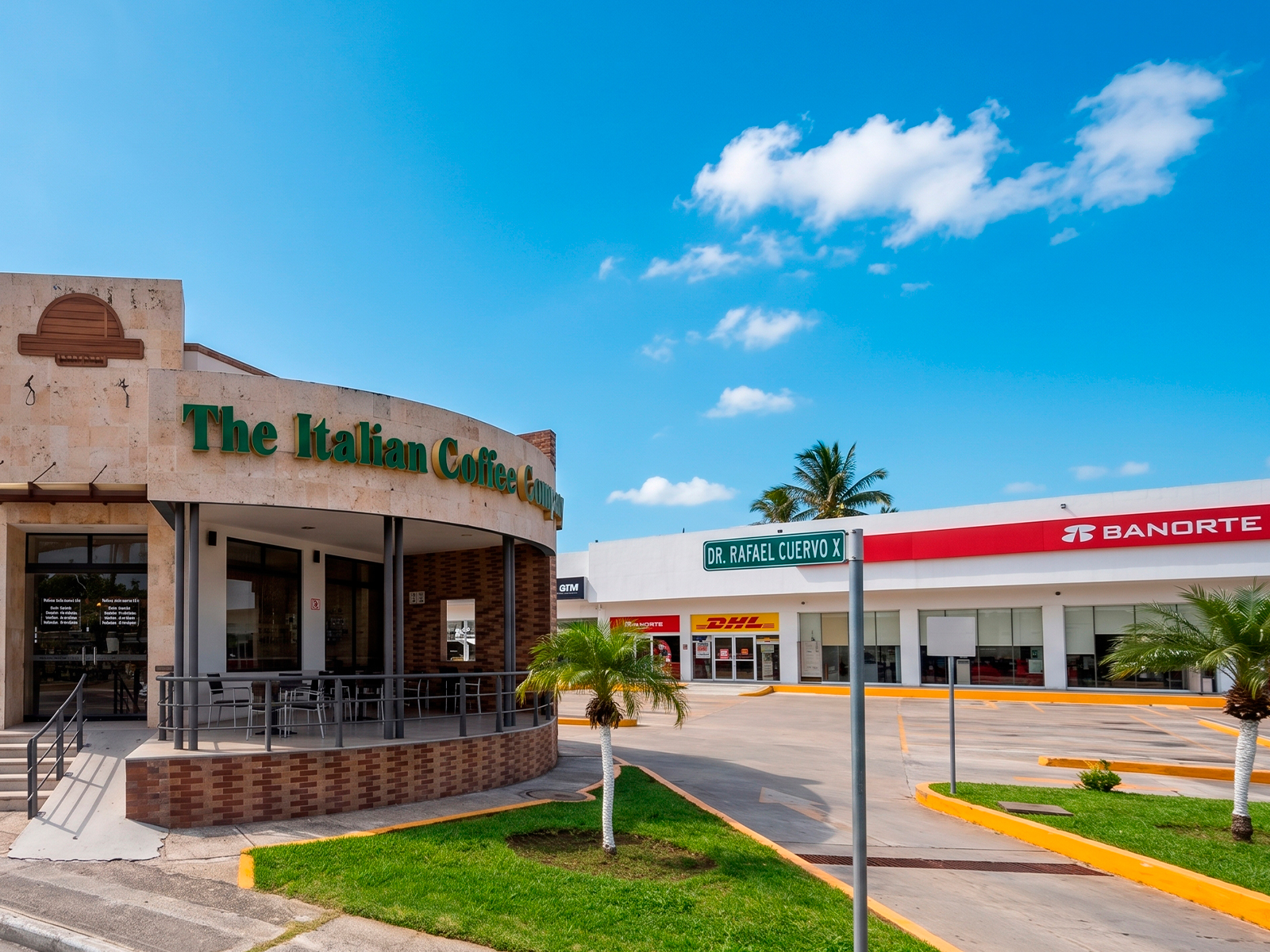 Exterior view of Los Corales