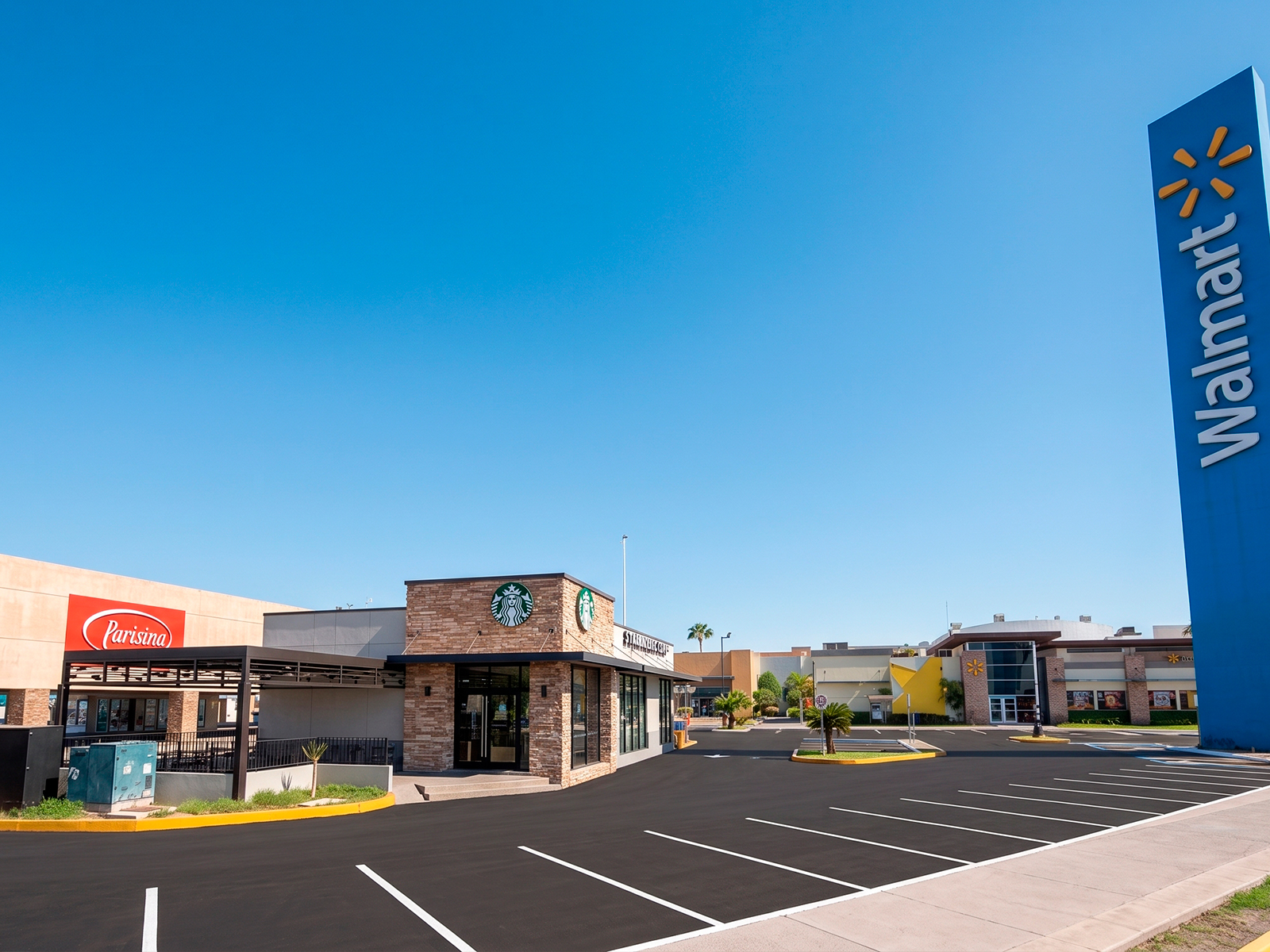 Exterior view of Plaza Punto Mochis