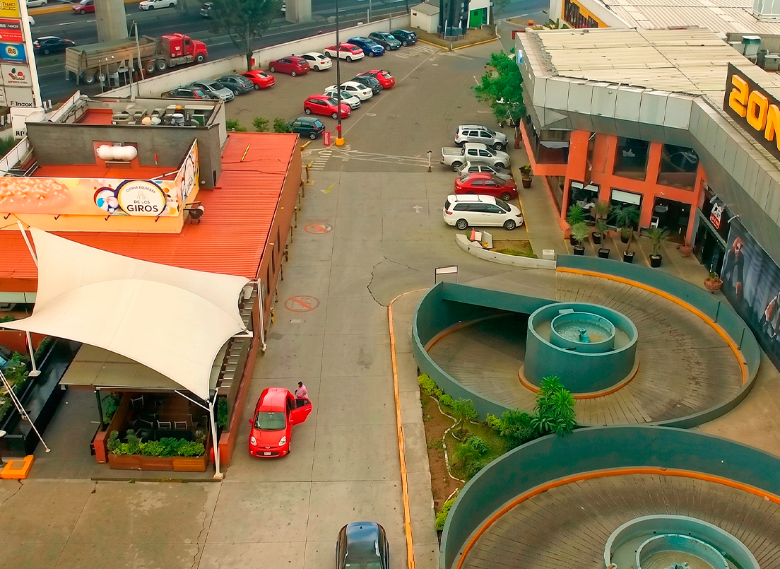 Aerial view of Plaza Lomas Verdes
